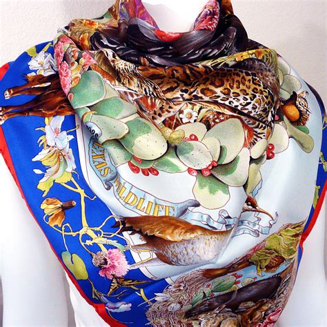 vente foulard hermes|used Hermes scarves for sale.